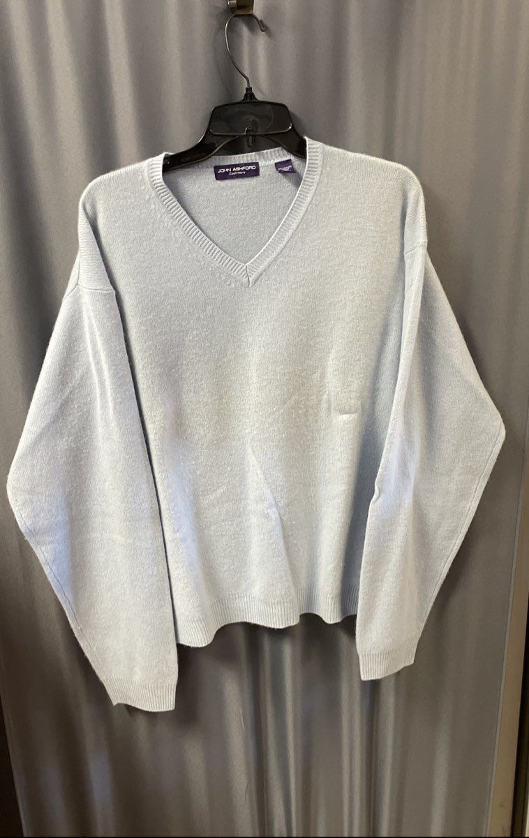 John Ashford Men's Light Blue 100% Cashmere V-Neck Sweater Size XL