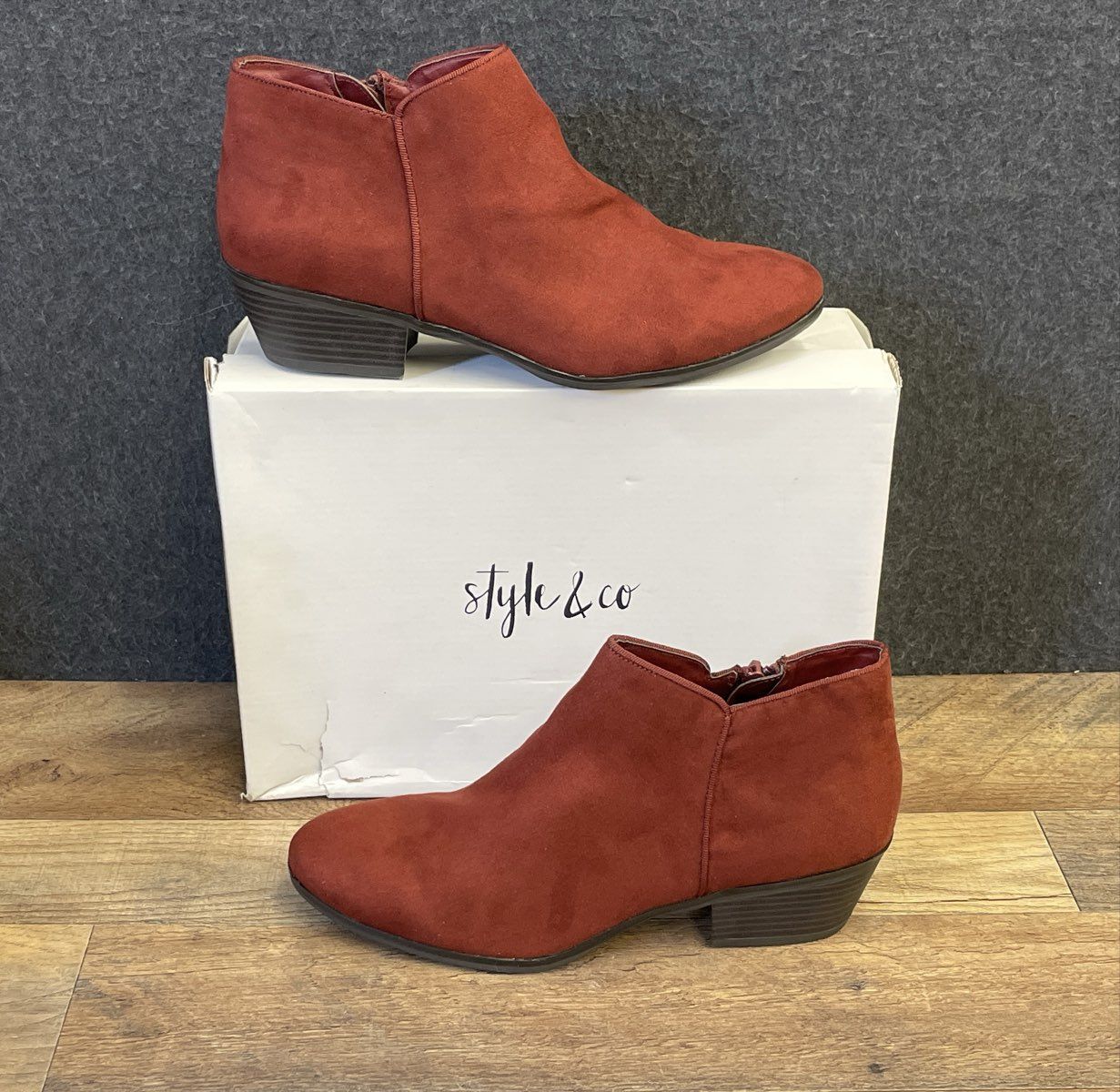 Style & Co Wileyyf1 Auburn Red Faux Suede Ankle Boots Booties Size 9 M