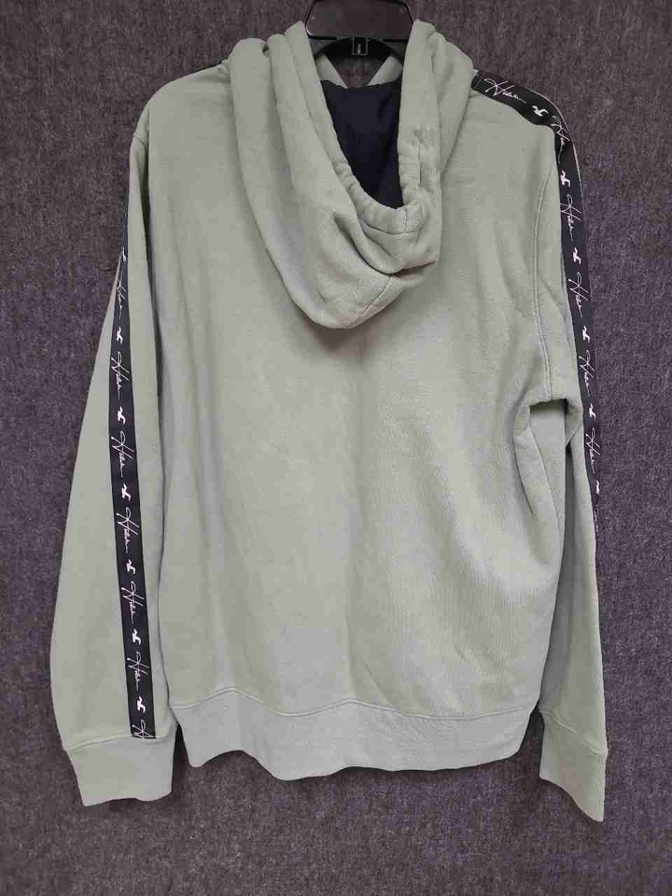 Hollister Men's Sage Green Logo Tape Sleeve Pullover Hoodie Sweatshirt Sz L