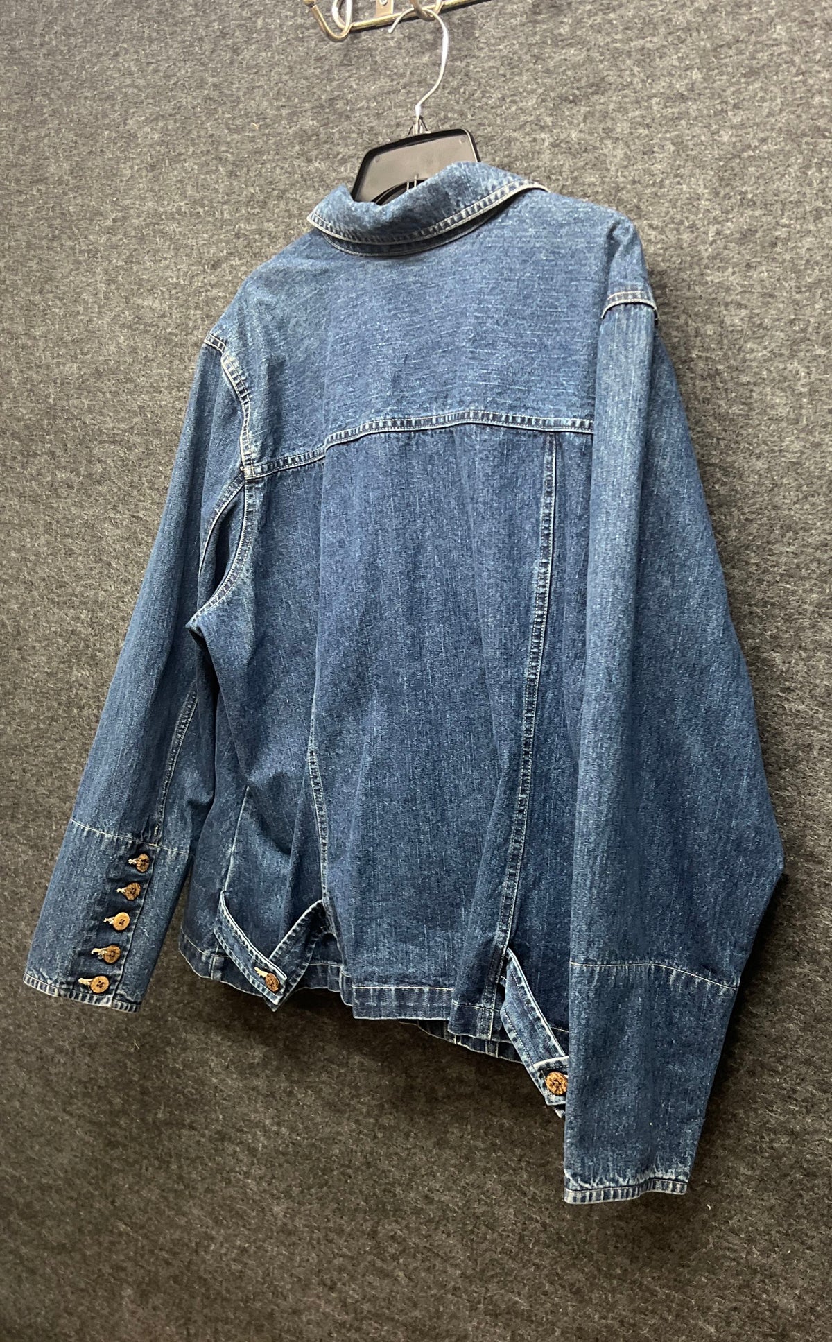 Caribbean Joe Women's Blue Denim Jacket Button Front Striped Trim Pockets