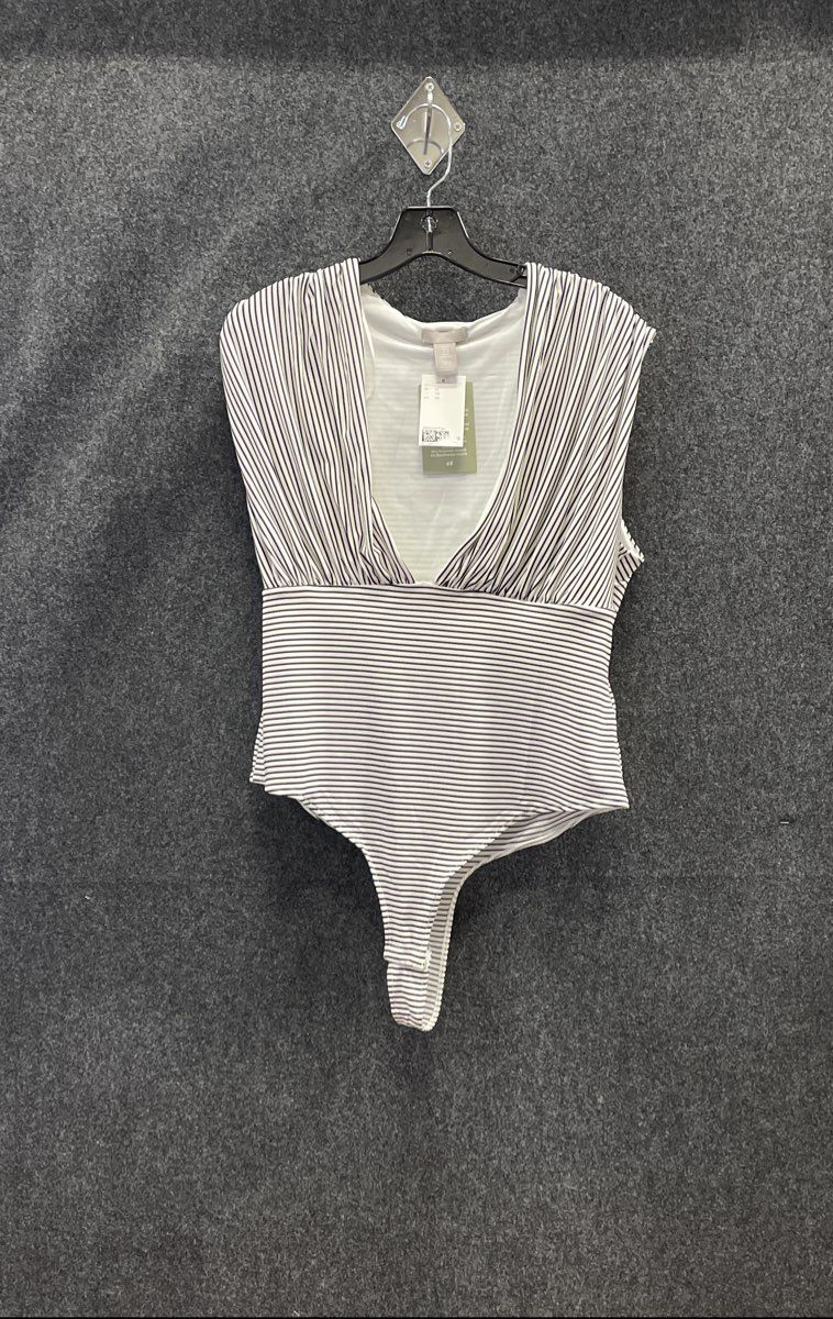 H&M Women's Black White Striped Sleeveless V-Neck Bodysuit NWT Sz XL
