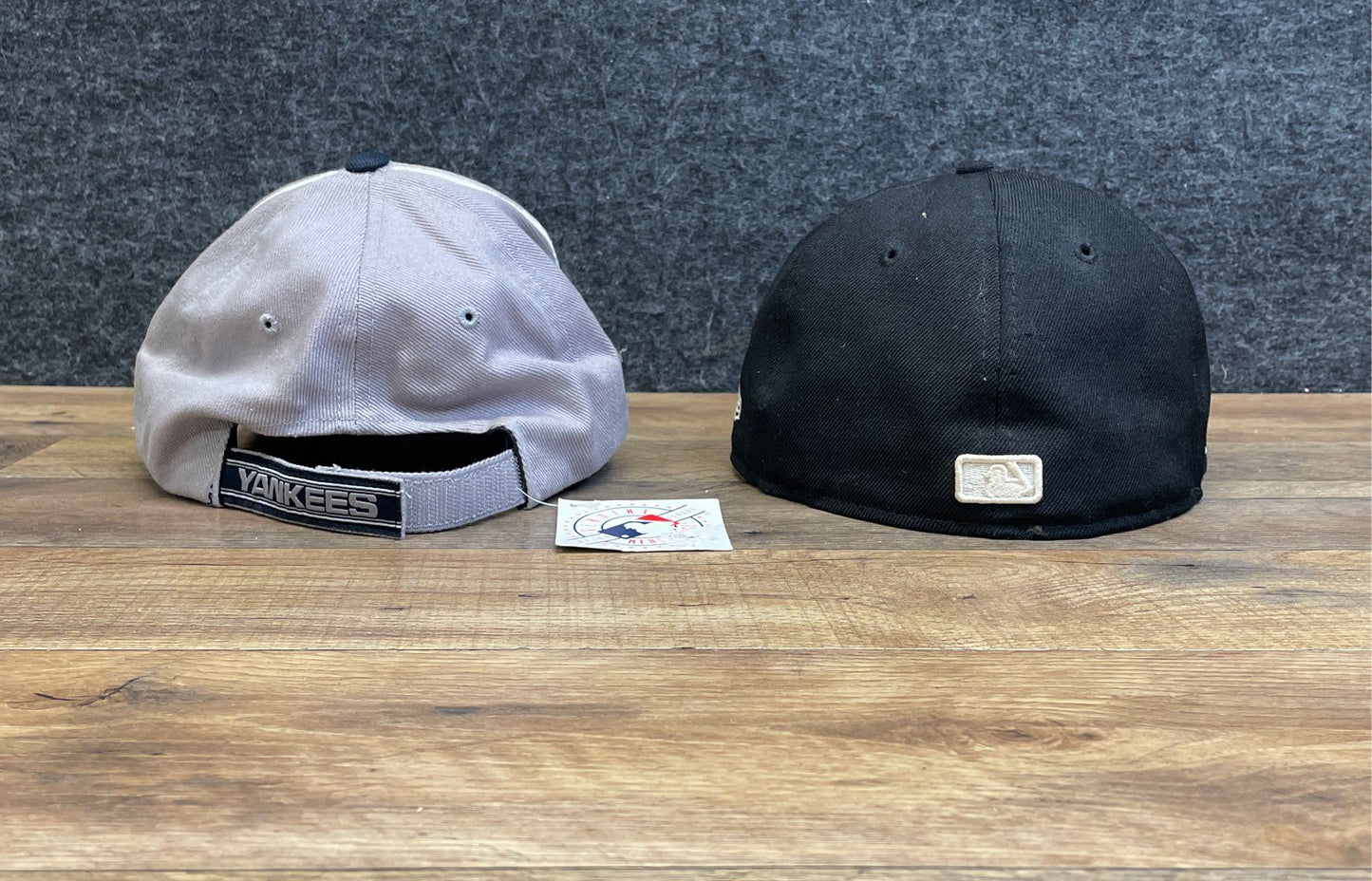 New Era Fan Favorite Men's NY Yankees Caps Lot 2 Black Navy Fitted 7 1/4 OSFA
