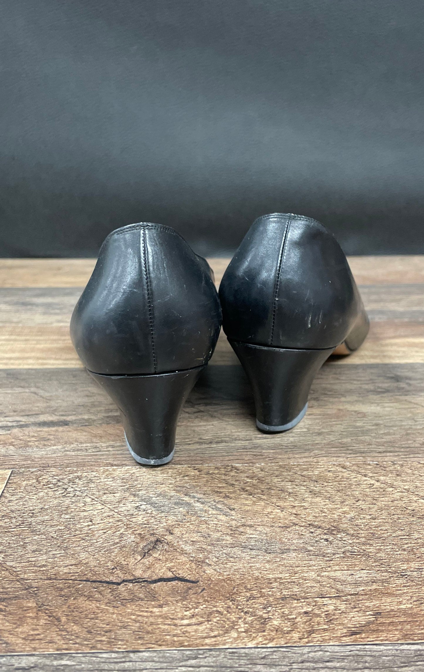 Salvatore Ferragamo Black Leather Patent Cap Toe Block Heel Pumps Size 7.5B