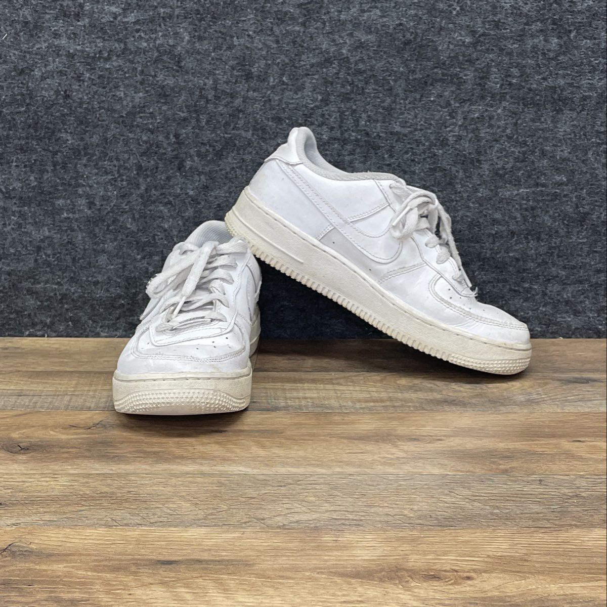Nike Air Force 1 Low Triple White Youth GS Sneakers 314192-117 Size 7Y