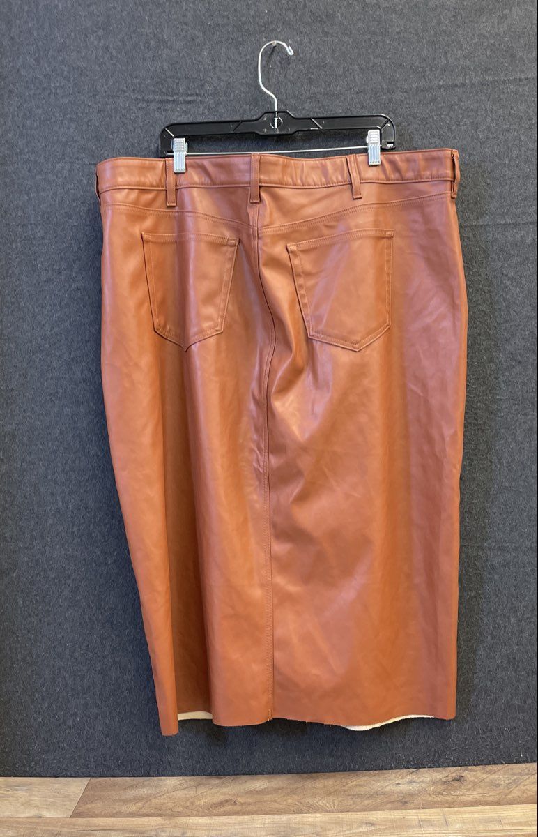 Torrid Women's Sequoia Vegan Leather Midi Skirt With Slit NWT Size 24