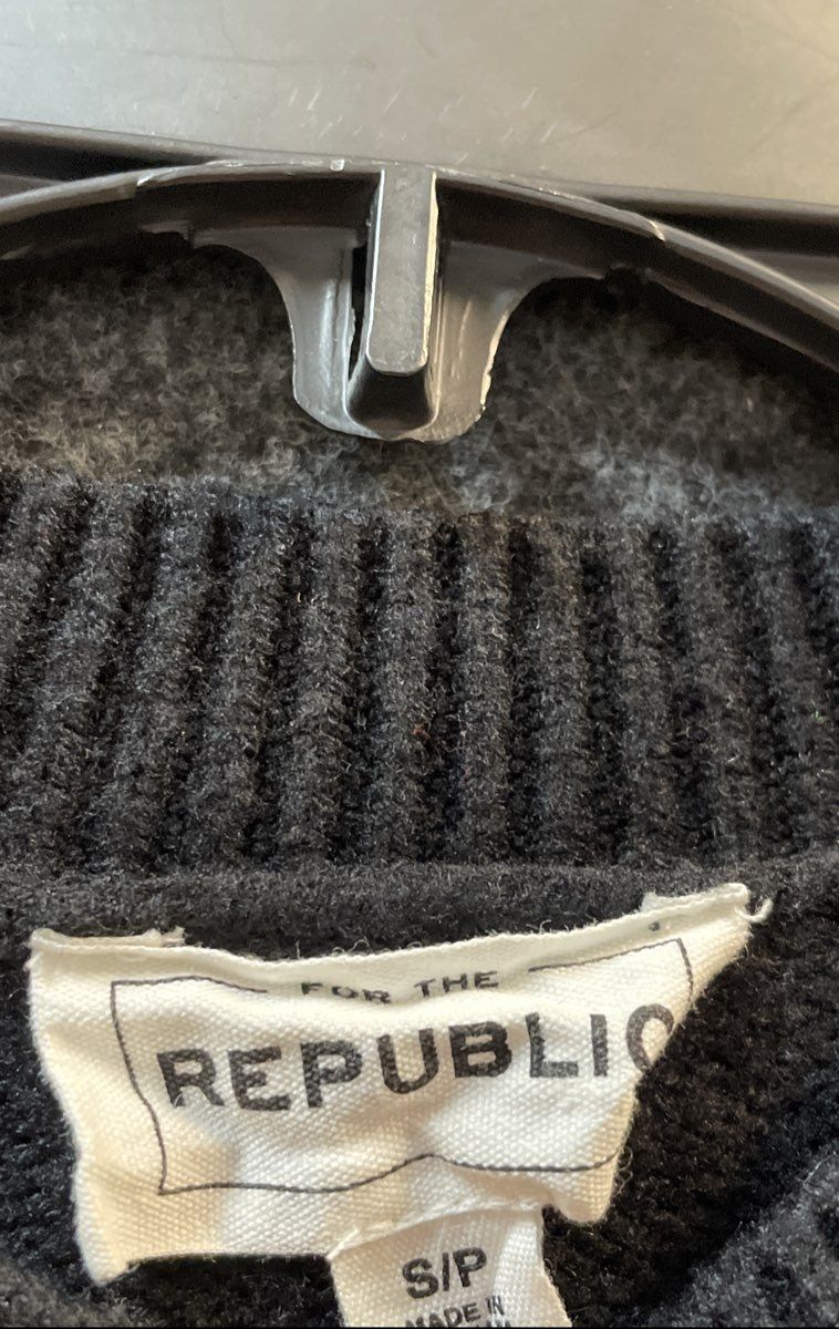 For The Republic Women's Black White Striped Cropped Crewneck Sweater Sz S