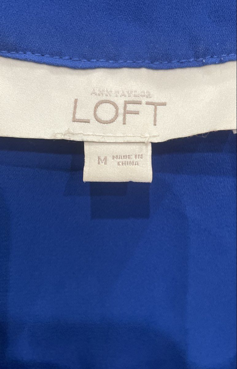 LOFT Women's Blue White Geometric Tile Scarf Print Sleeveless Blouse Size M