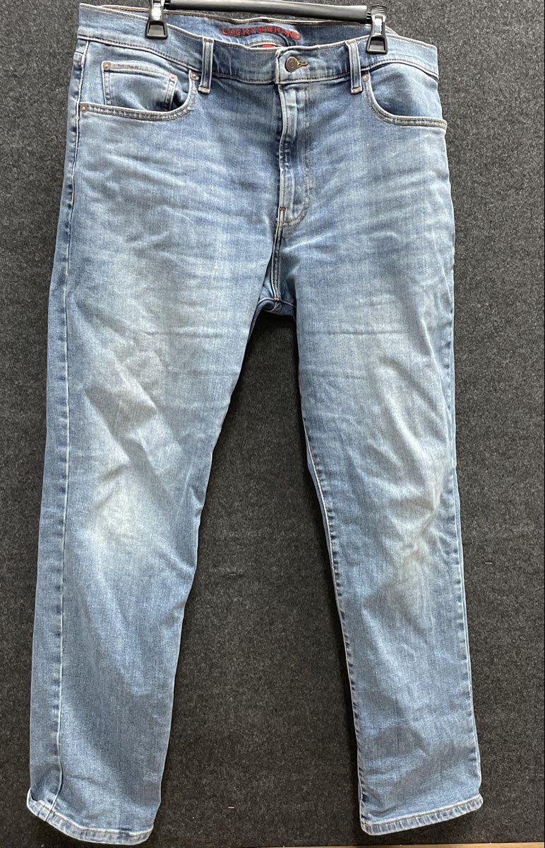 Lucky Brand Men's Light Wash Blue Straight Leg Jeans Sz 36x32
