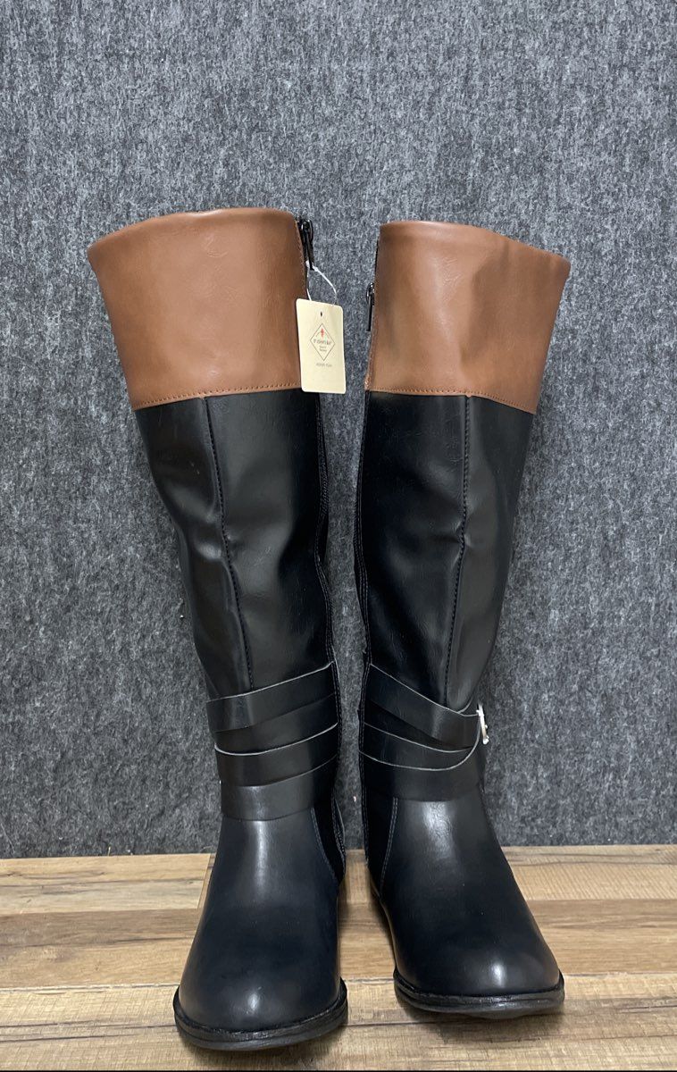 St. John's Bay Douglas Black Cognac Knee-High Riding Boots NWT Size 6.5