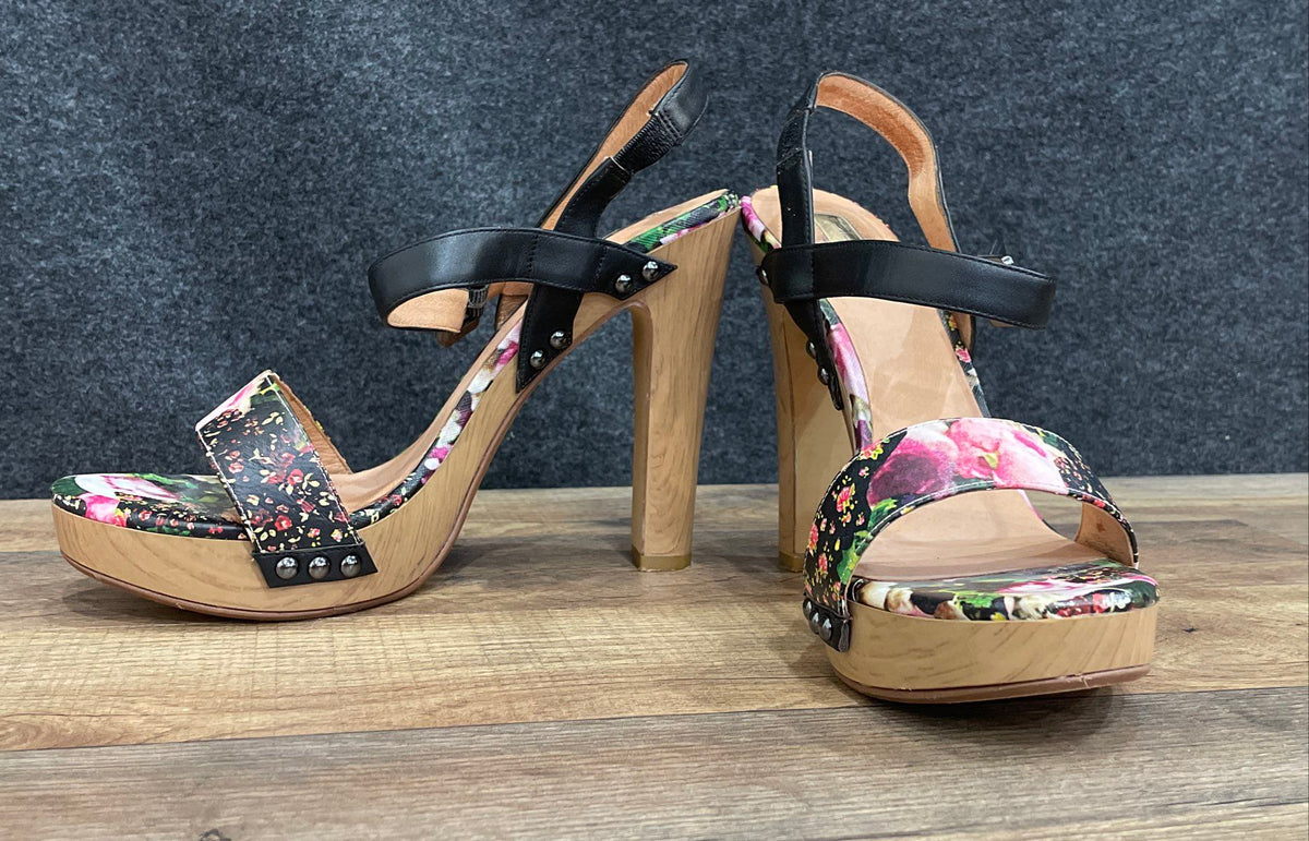 Halogen Cream Flower Design Floral Platform Slingback Heels Size 9M