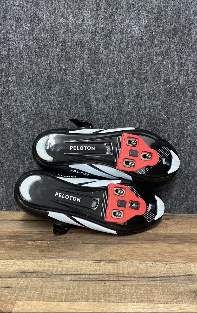 Peloton Original Cycling Shoes Black Red Size EU 41 US 8.5 With Cleats & Tools