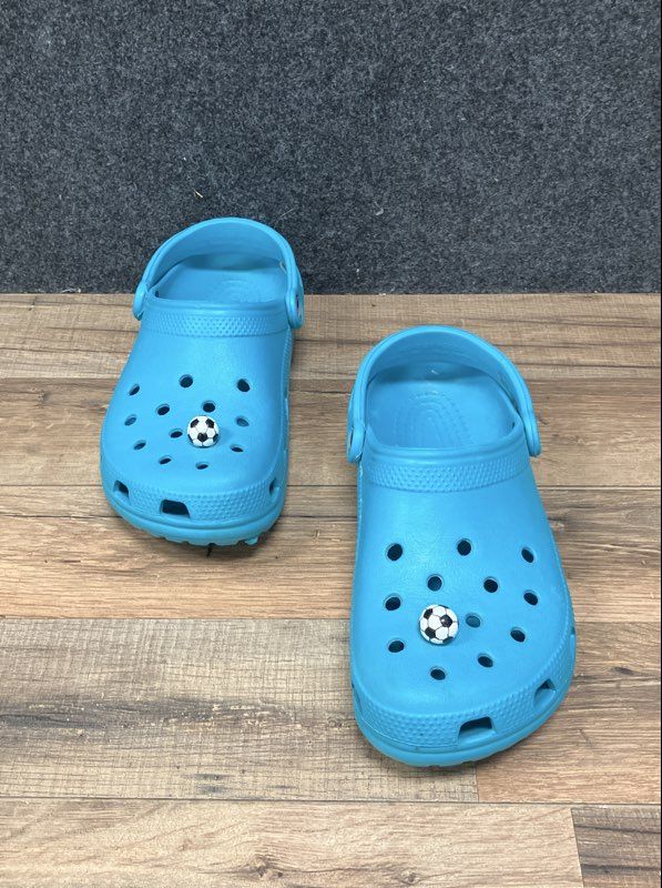 Crocs Classic Clog Blue Turquoise Soccer Ball Jibbitz Men's 7 Women's 9