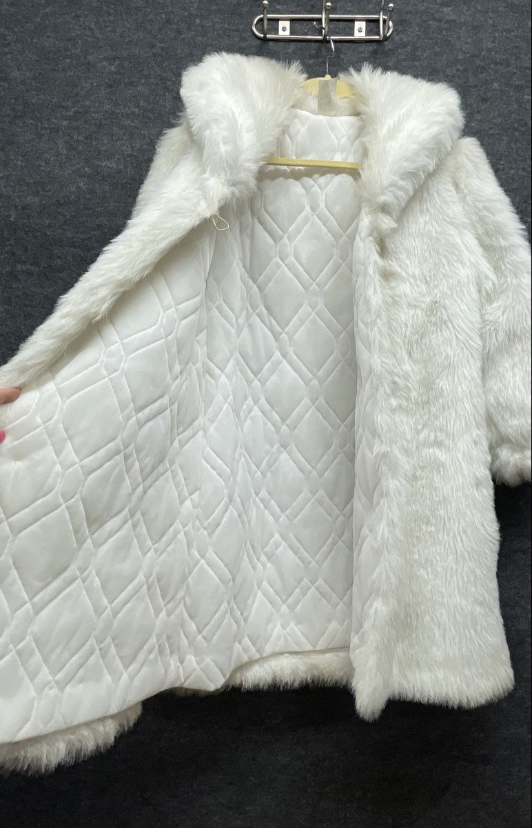 Vintage 80s White Faux Fur Coat Made in USA Quilted Lining Sz 12