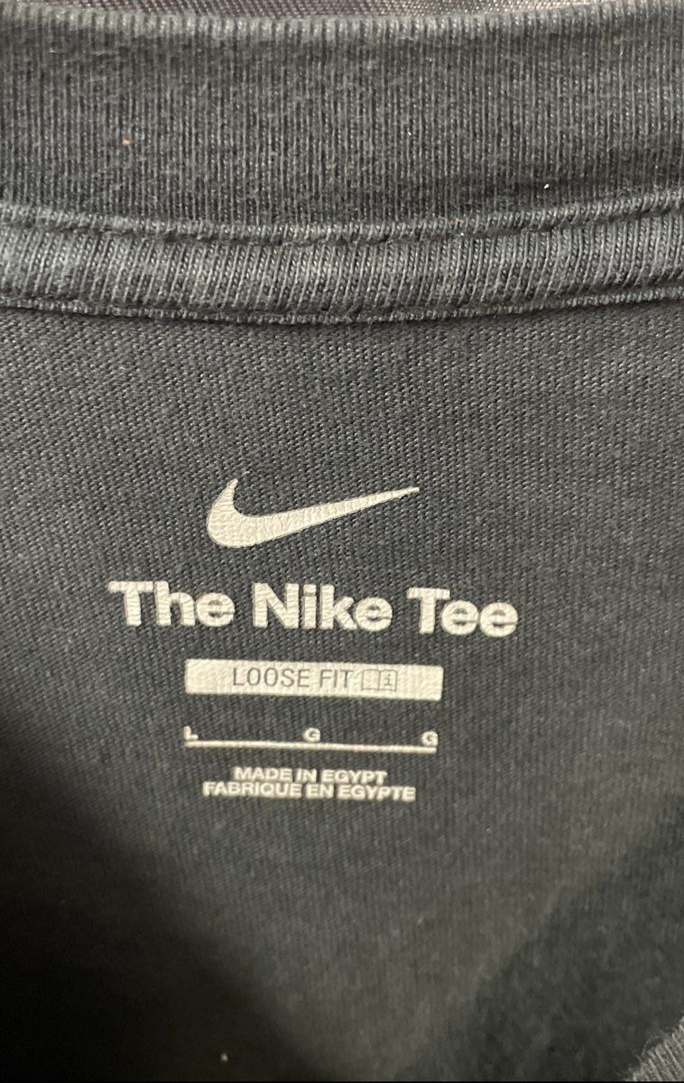 Nike Men's Black Headless Horseman Basketball Graphic Loose Fit T-Shirt Sz L