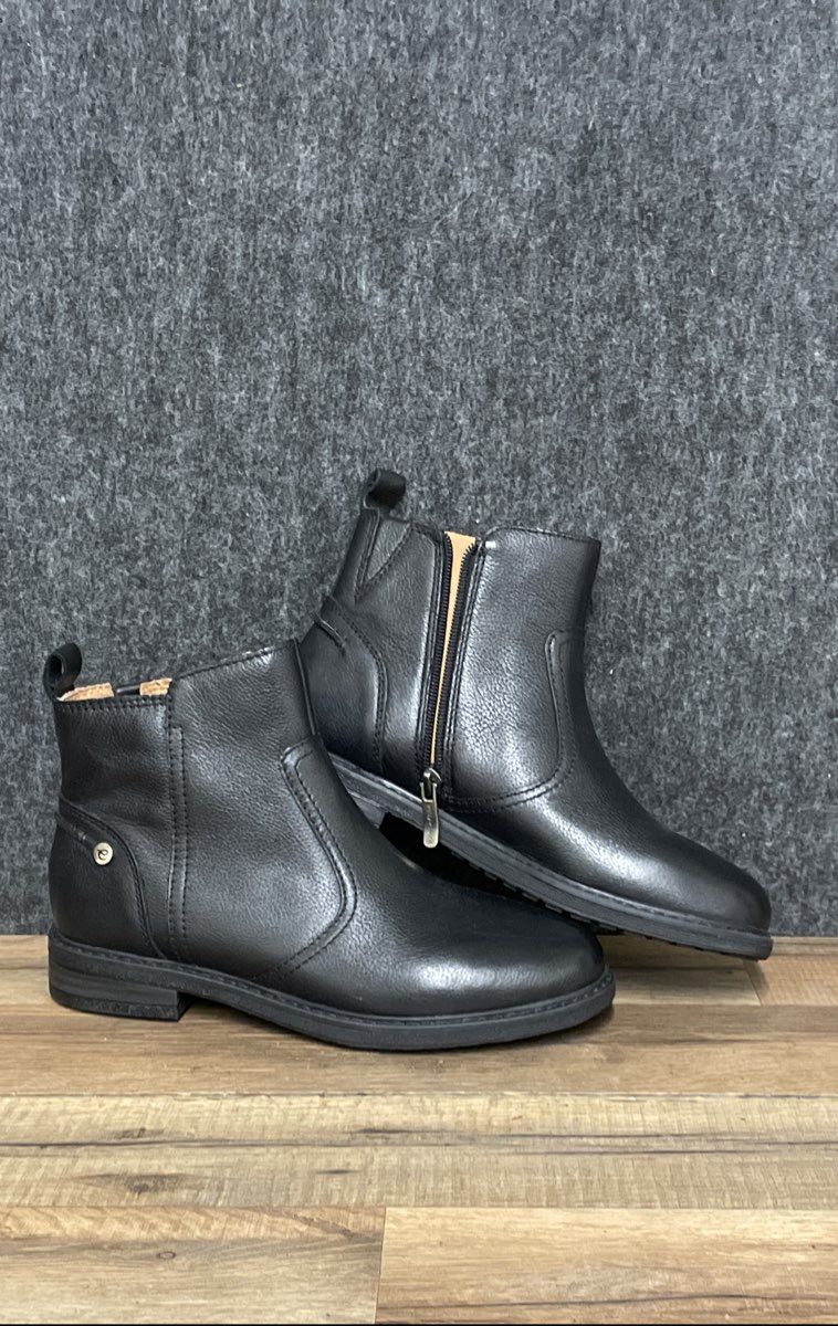 Easy Spirit Juna Black Leather Ankle Booties Women's Size 7M