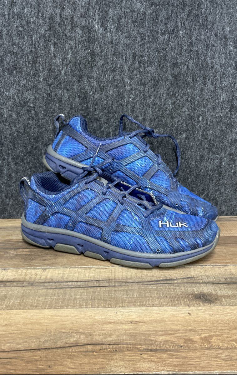 Huk Attack Men's Performance Fishing Shoes Blue Pattern Size 10