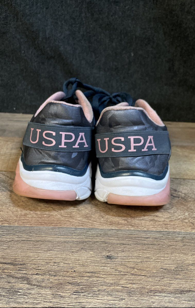U.S. Polo Assn. Navy Blue Pink White Mesh Walking Shoes Sneakers Size 9