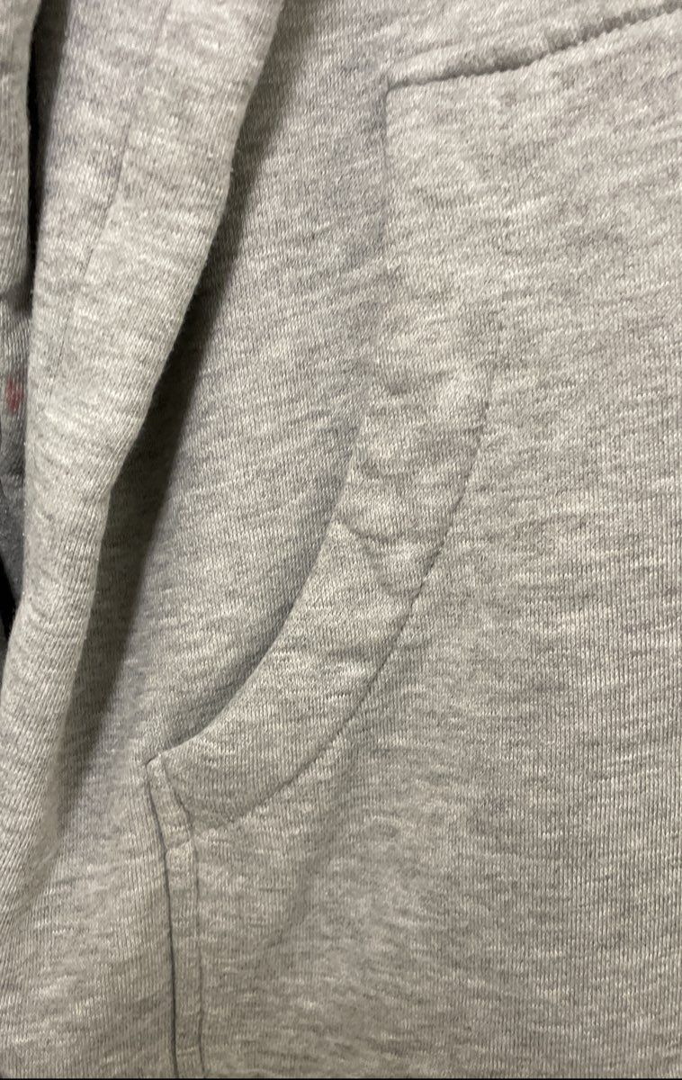 South Pole Men's Gray Pullover Hoodie Sweatshirt Logo Kangaroo Pocket Size M
