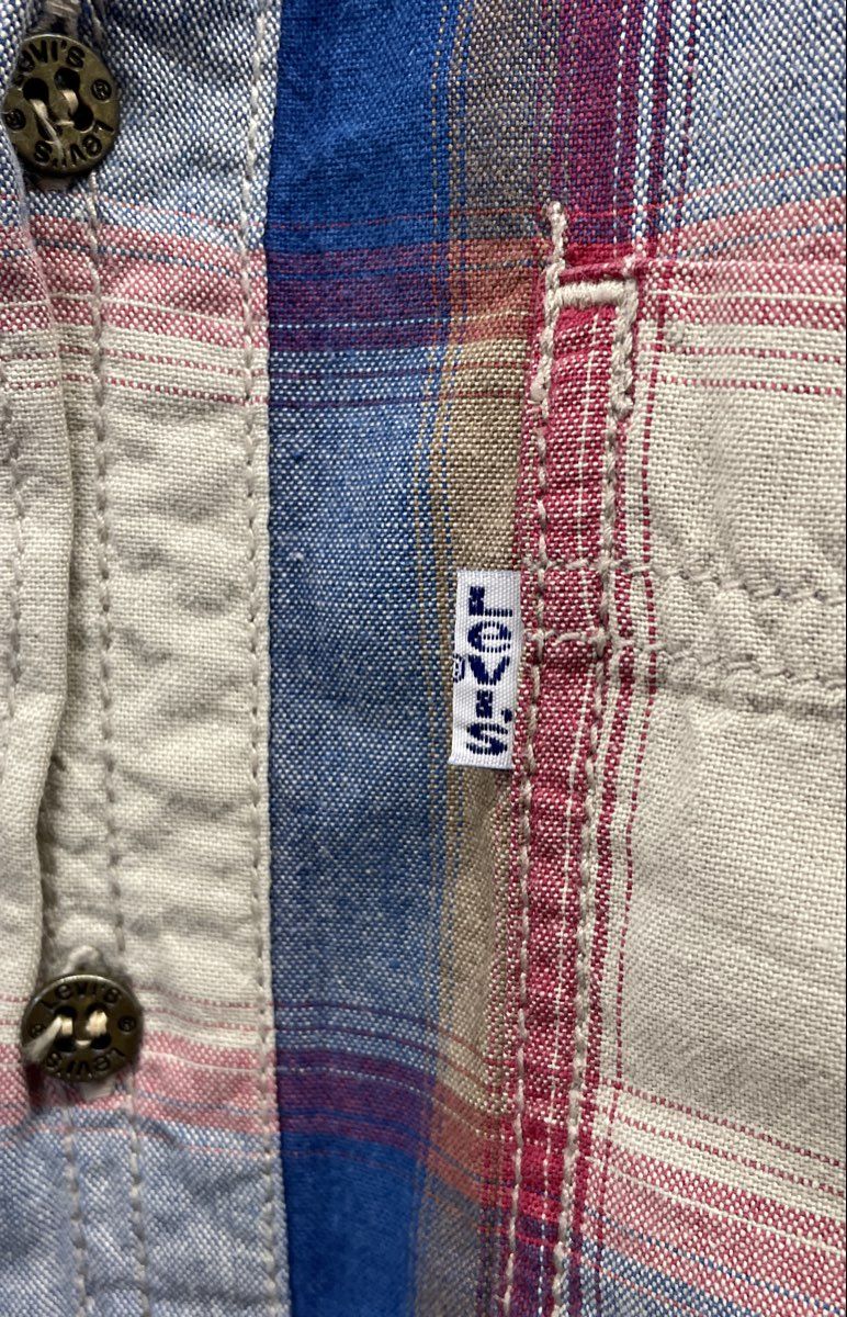 Levi Strauss Men's Multicolor Plaid Cotton Long Sleeve Button Down Dual Pockets
