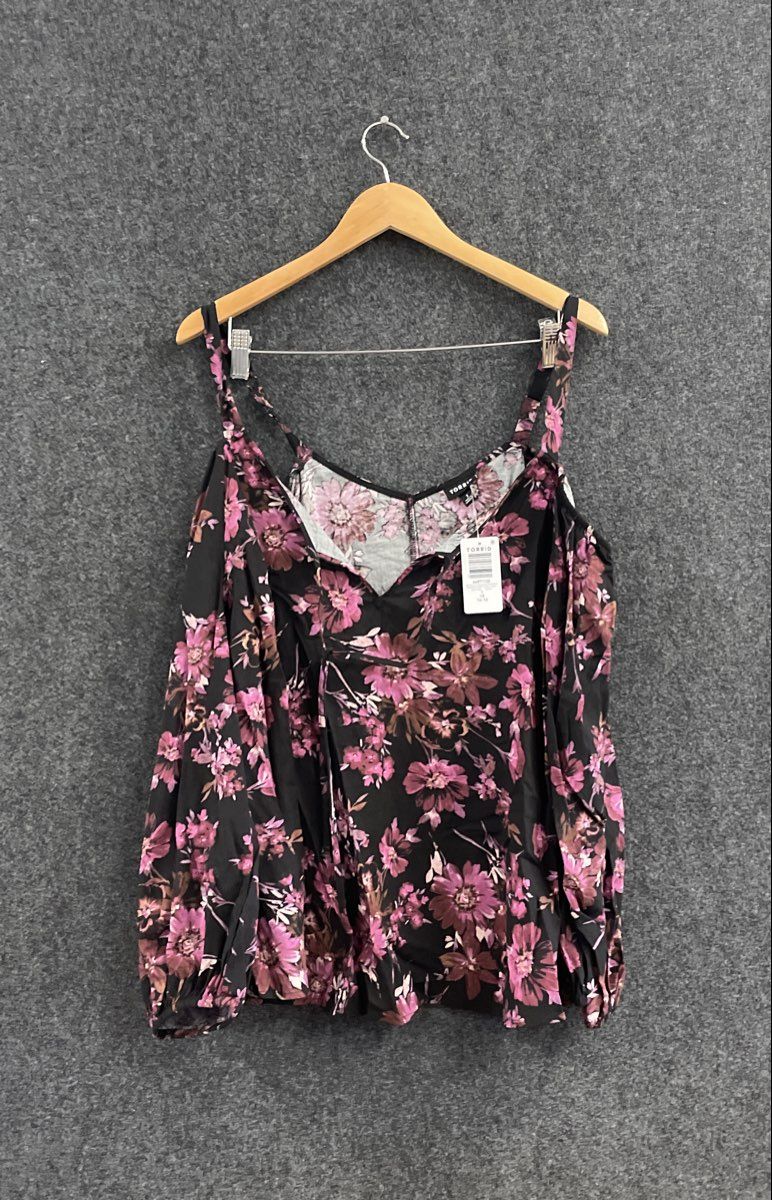 Torrid Women's Floral Cold Shoulder Blouse Black Pink V-Neck Sz 1 NWT