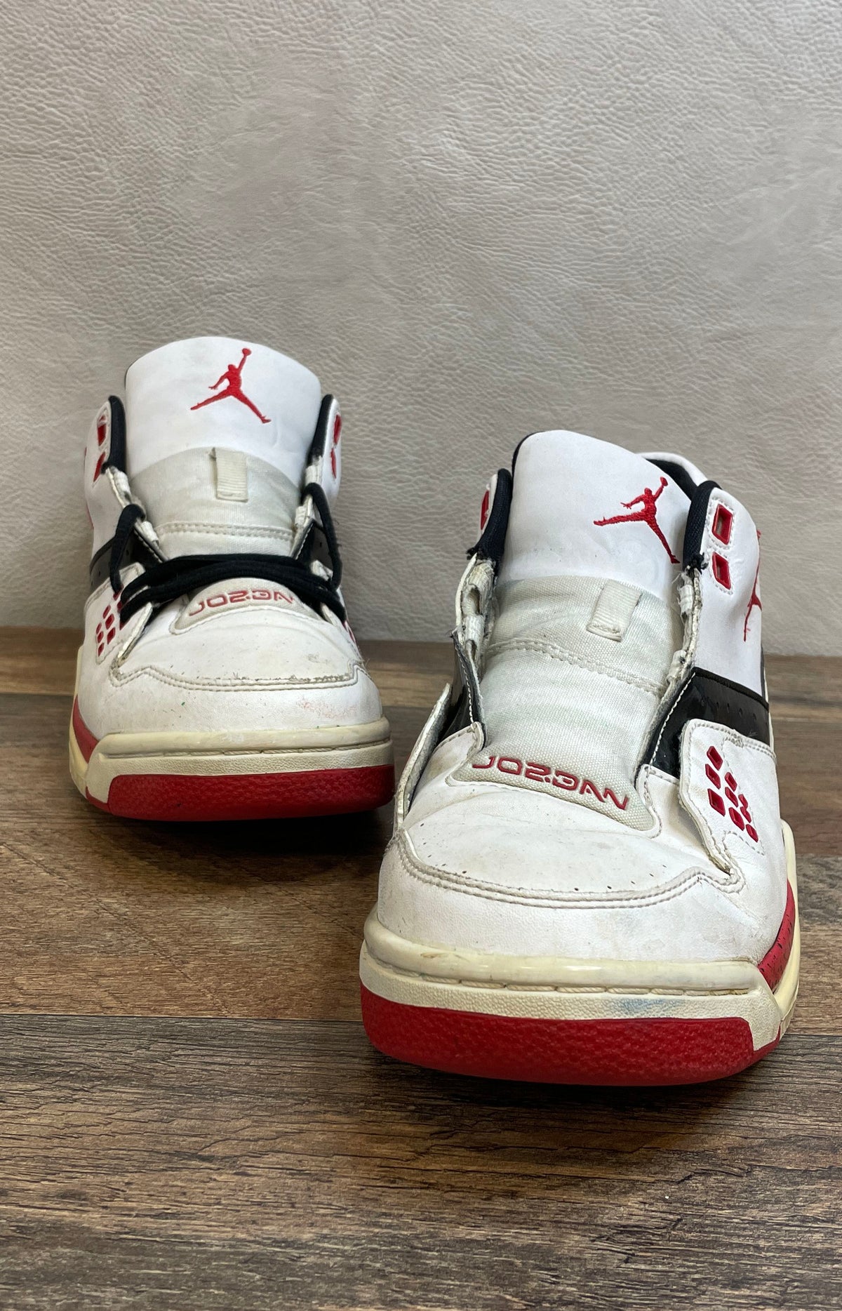 Nike Air Jordan Flight 23 White Black Gym Red Sneakers Size 8
