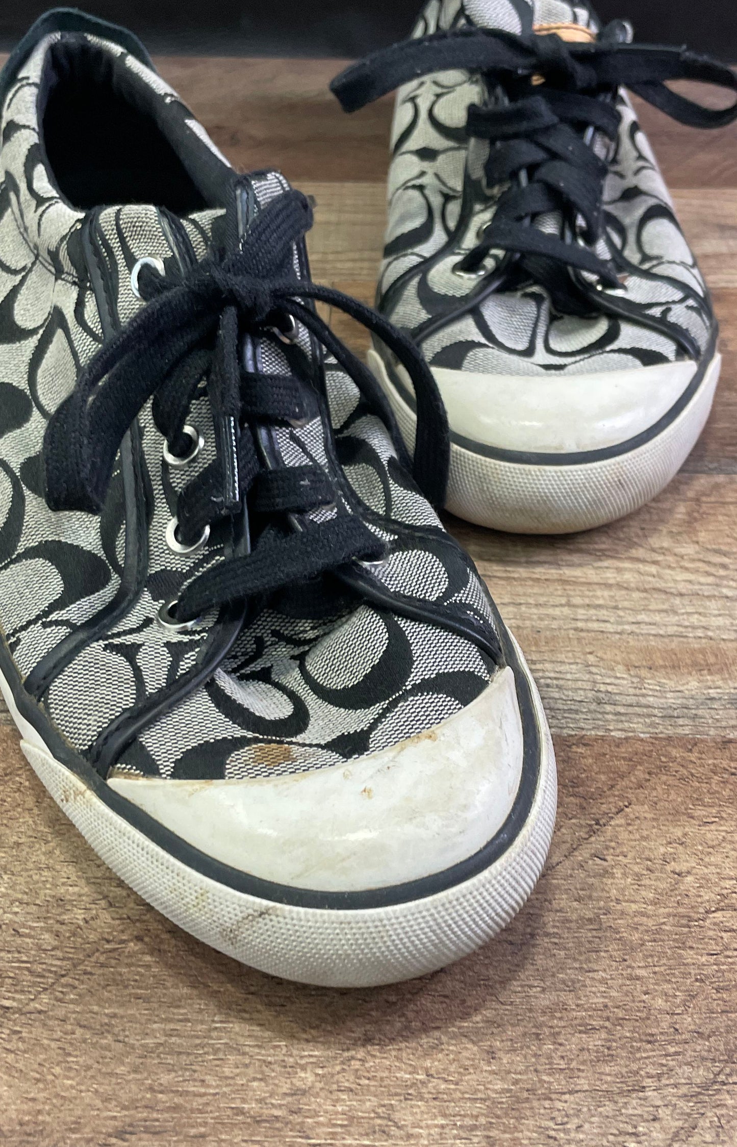 Coach Barrett Signature C Monogram Black Grey Low Top Sneakers Size 10