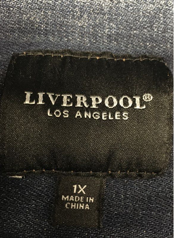 Liverpool Women's Blue Stretch Denim Jacket Faded Button Front NWT Size 1X