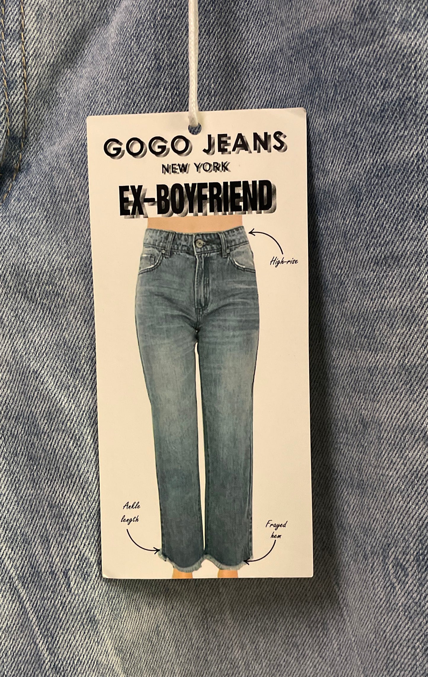 GoGo Jeans Women's High Rise Ex-Boyfriend Light Blue Frayed Hem Sz 11/30 NWT