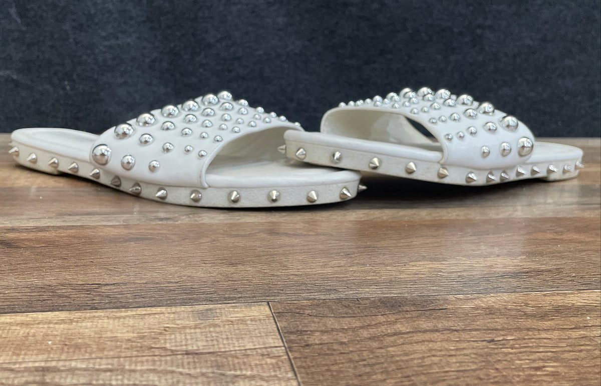 Cape Robbin White Studded Spike Slide Sandals Women's Size 11