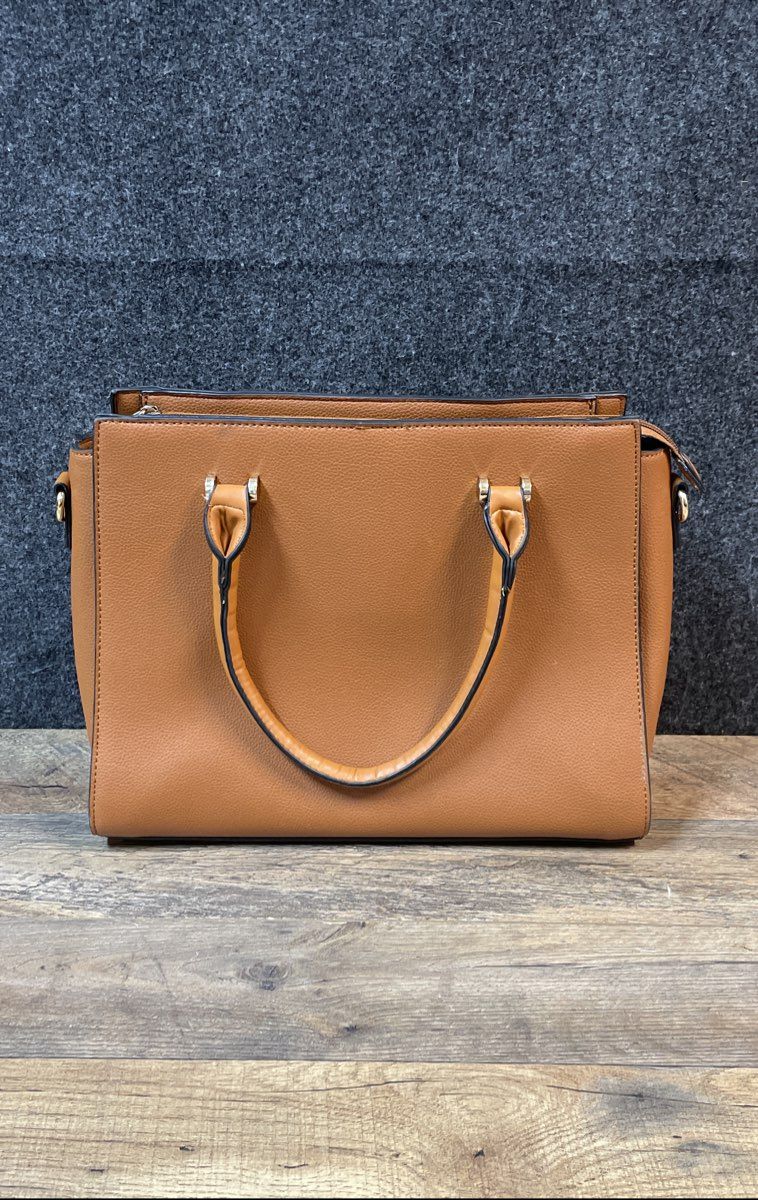Isabelle Brown Pebbled Faux Leather Satchel Handbag Gold Tone Large Tote