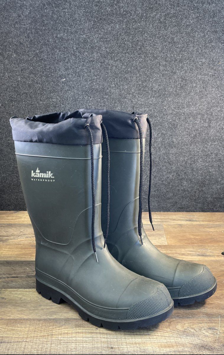 Kamik Forester Green Insulated Waterproof Rubber Winter Boots Size 7