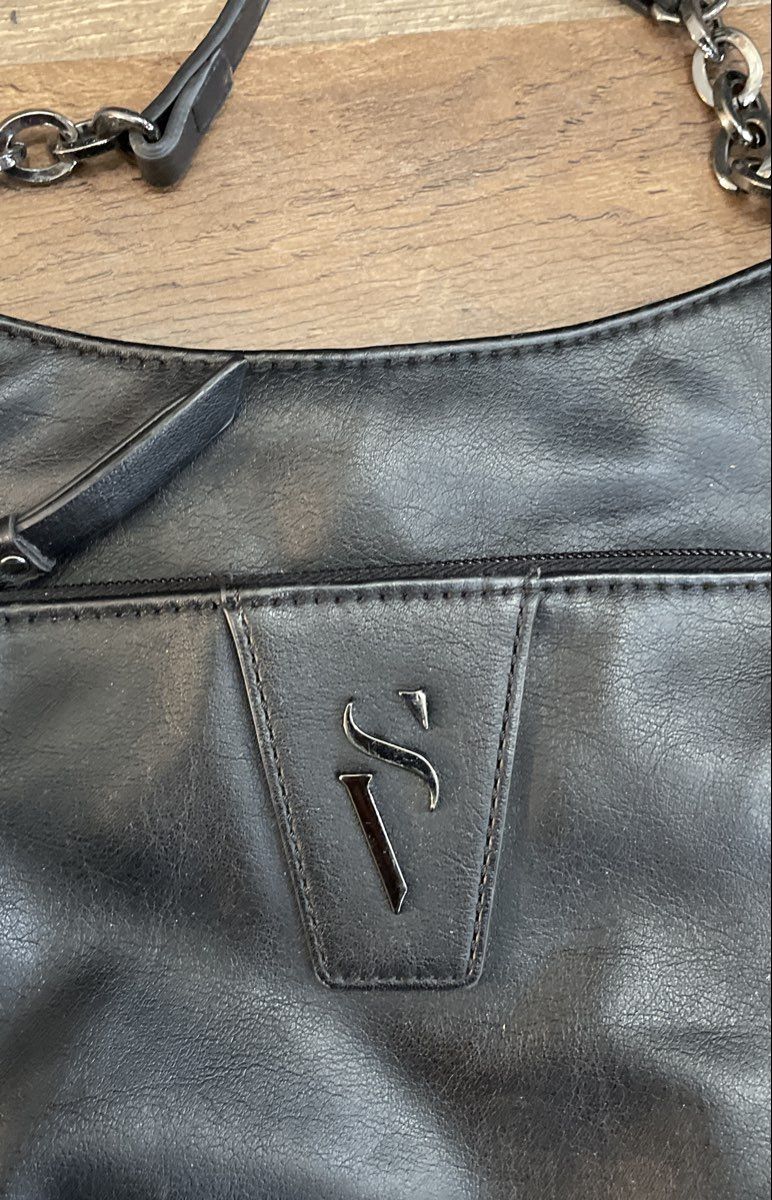Simply Vera Vera Wang Black Crossbody Bag Chain Accent Shoulder Purse