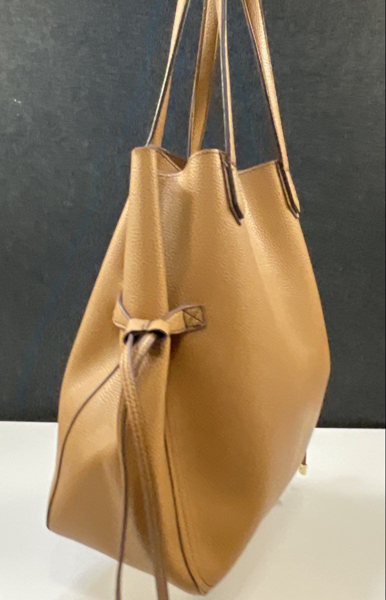 Tutilo New York Tan Pebbled Cinch Tote Bag Gold Hardware Large Handbag