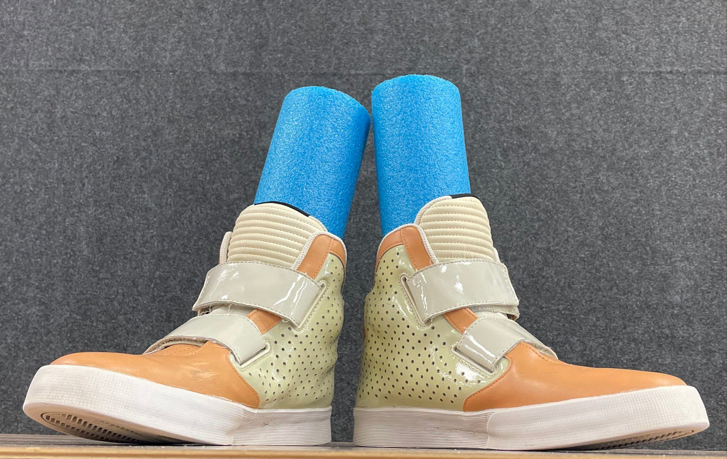 Nike Flystepper 2K3 Vachetta Tan Beige High Top Sneakers