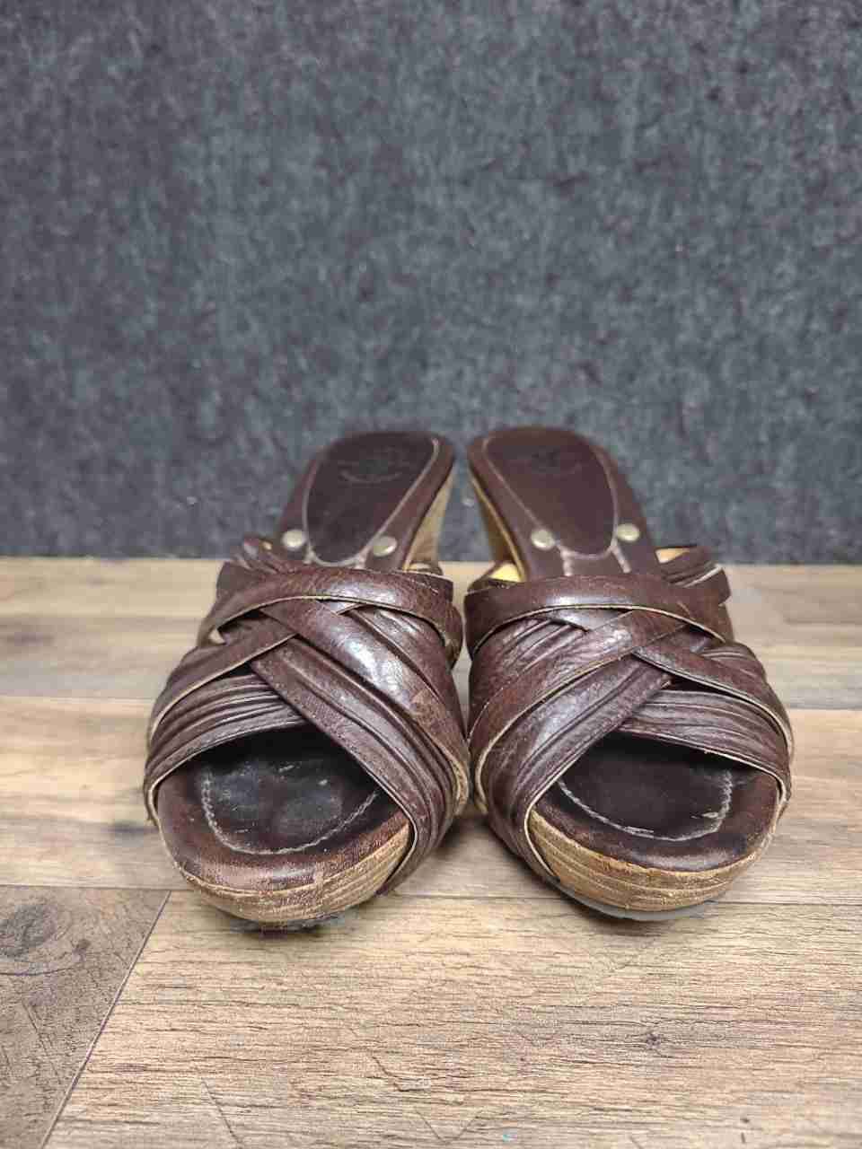 Frye Reese Multi Slide Dark Brown Leather Strappy Heeled Sandals Women's Size 8M
