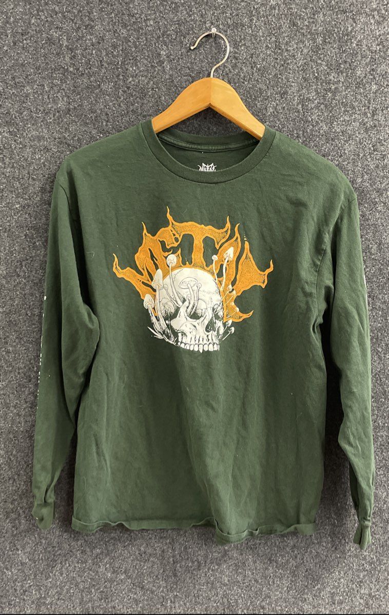 Men's Size L Green Metal Metal Mushroom Logo Longsleeve