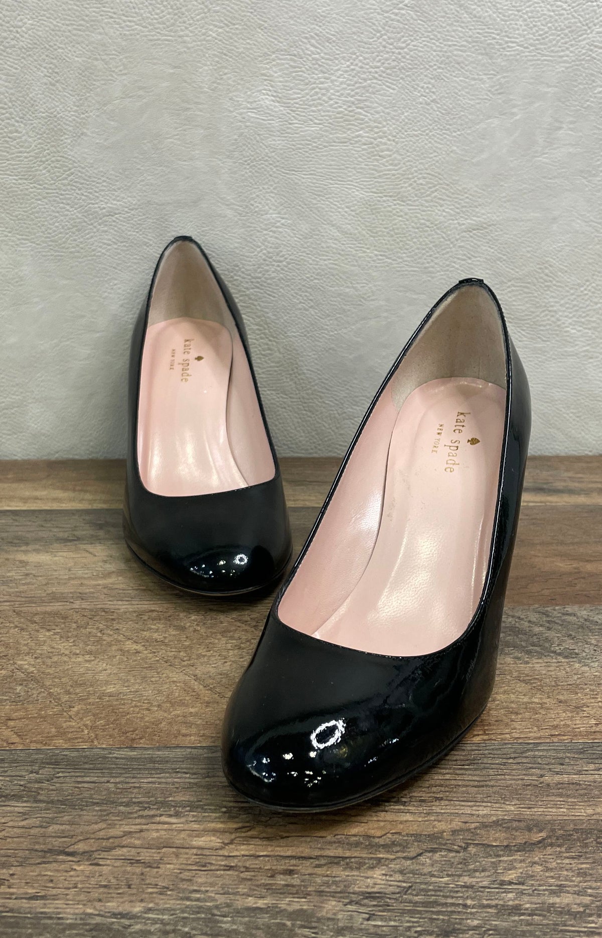 Kate Spade Amory Black Patent Leather Wedge Pumps With Box Size 8M