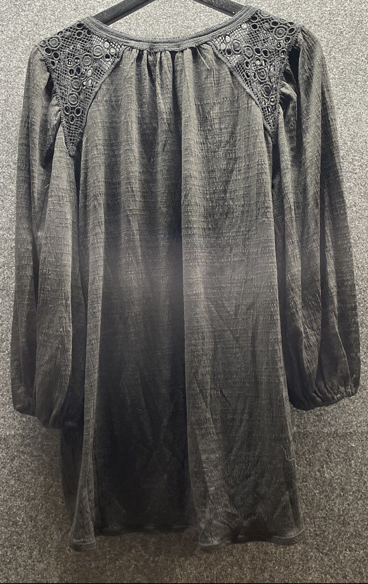 Max Studio Women's Black Crochet Shoulder Split Neck Textured Top Sz 2X NWT