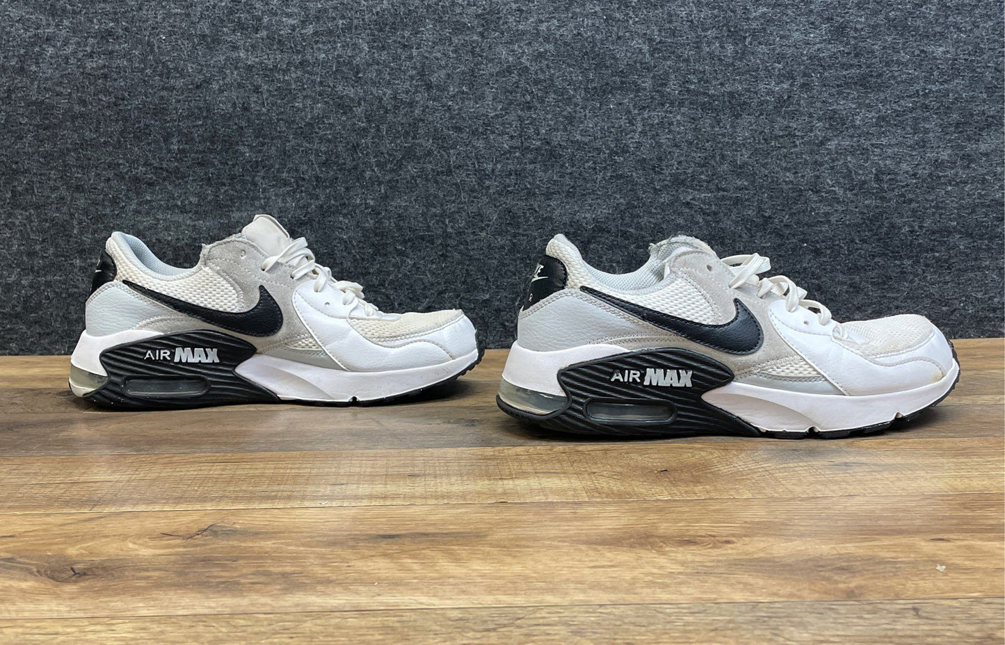 Nike Air Max Excee White Black Pure Platinum Low Top Sneakers Men's Size 8