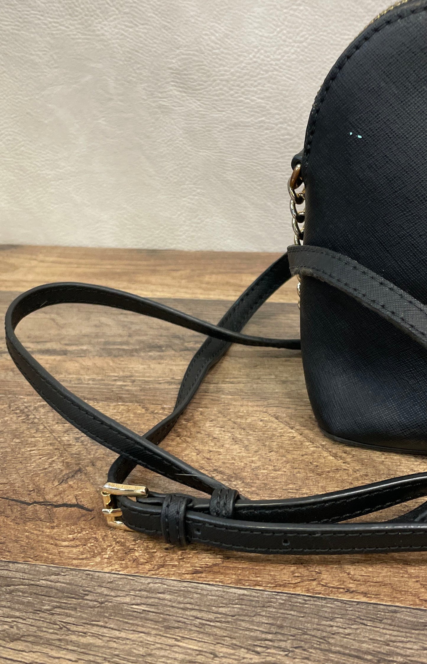 Michael Kors Black Saffiano Leather Jet Set Travel Dome Crossbody Bag Gold
