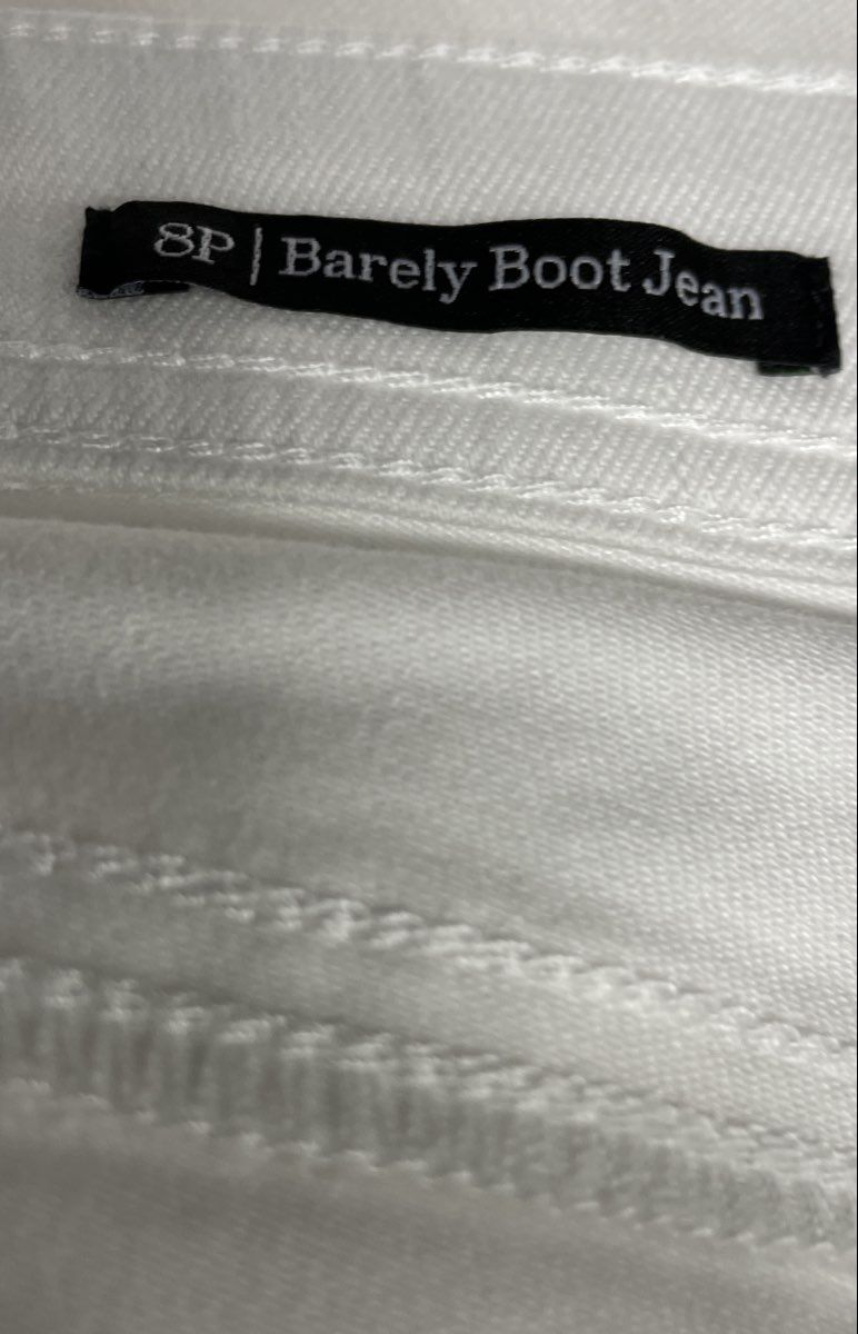 Talbots Women's White Barely Boot Jean Cotton Blend Stretch Pants Sz 8P NWT