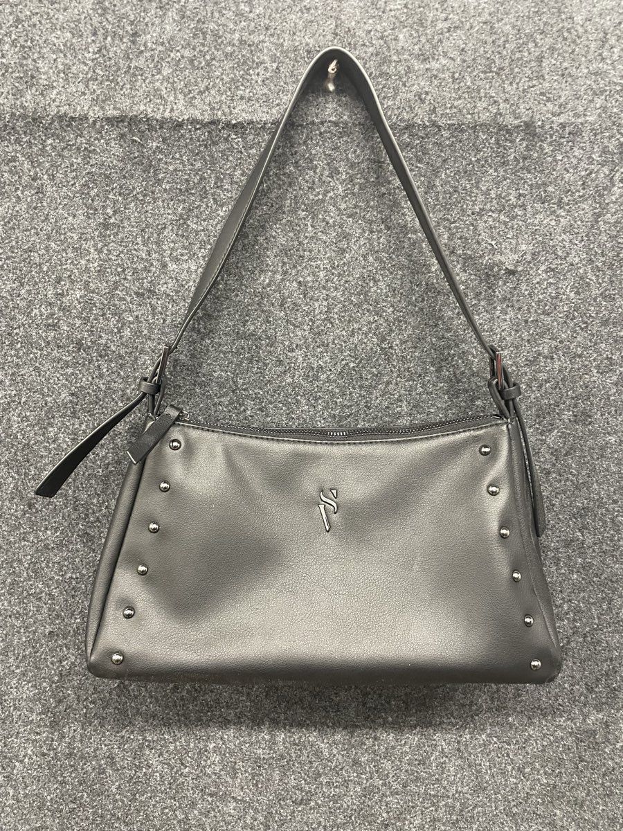 Simply Vera Vera Wang Black Studded Ren Shoulder Bag Handbag Silver Hardware