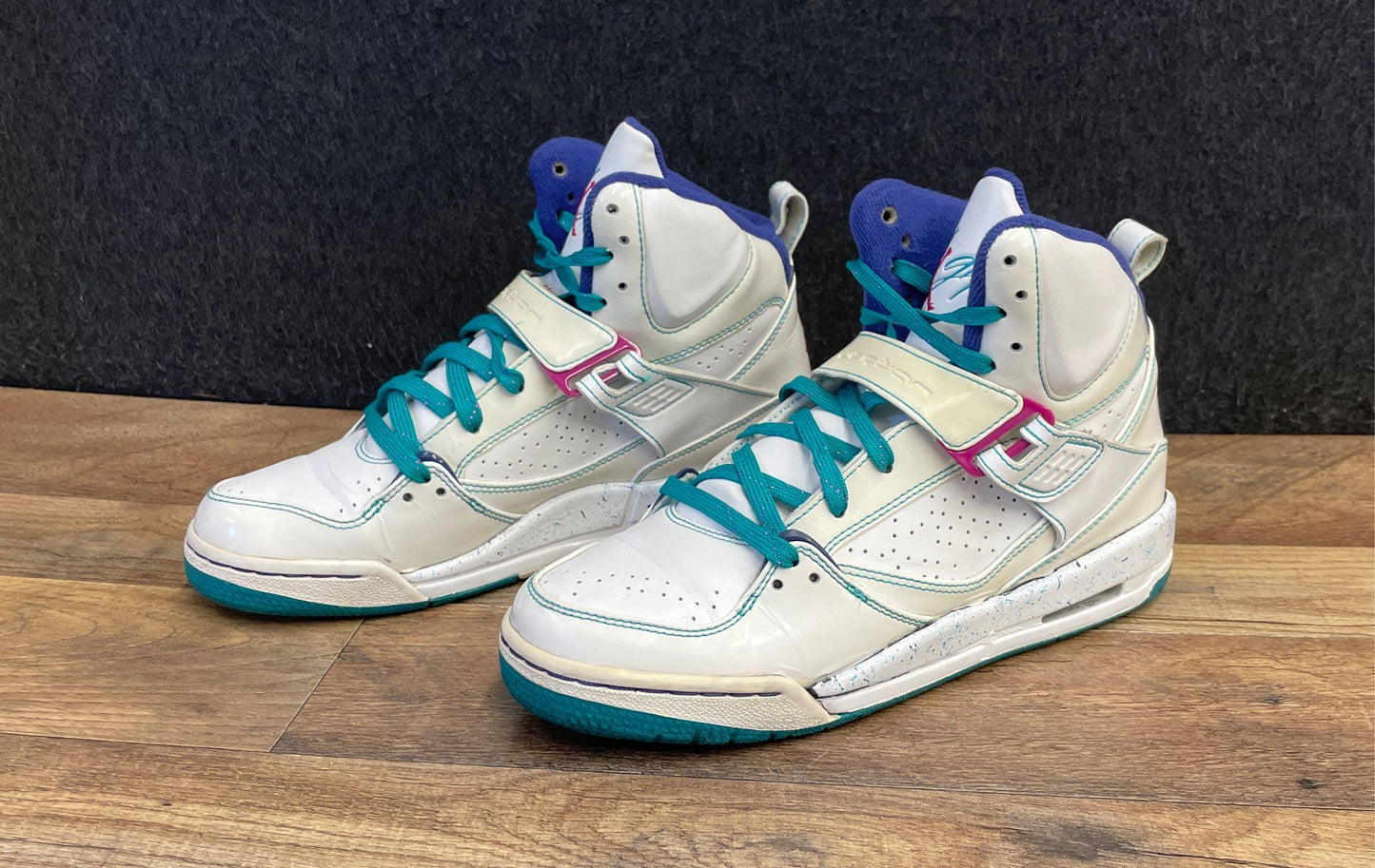 Jordan SC-1 White Green Abyss Bright Fuchsia Youth Sneakers Size 7Y