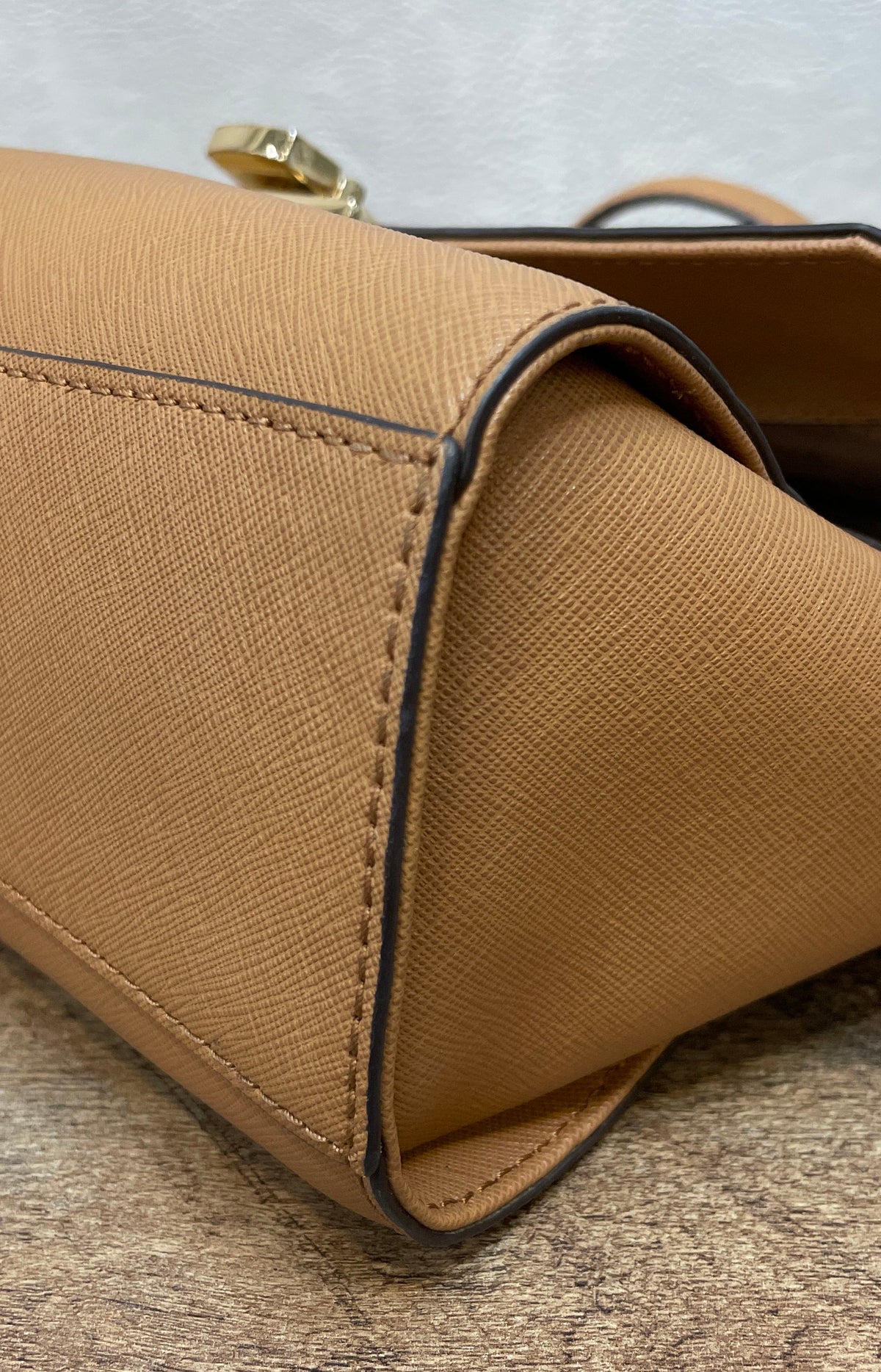 Michael Kors Tan Saffiano Leather Satchel Crossbody Bag Gold Hardware