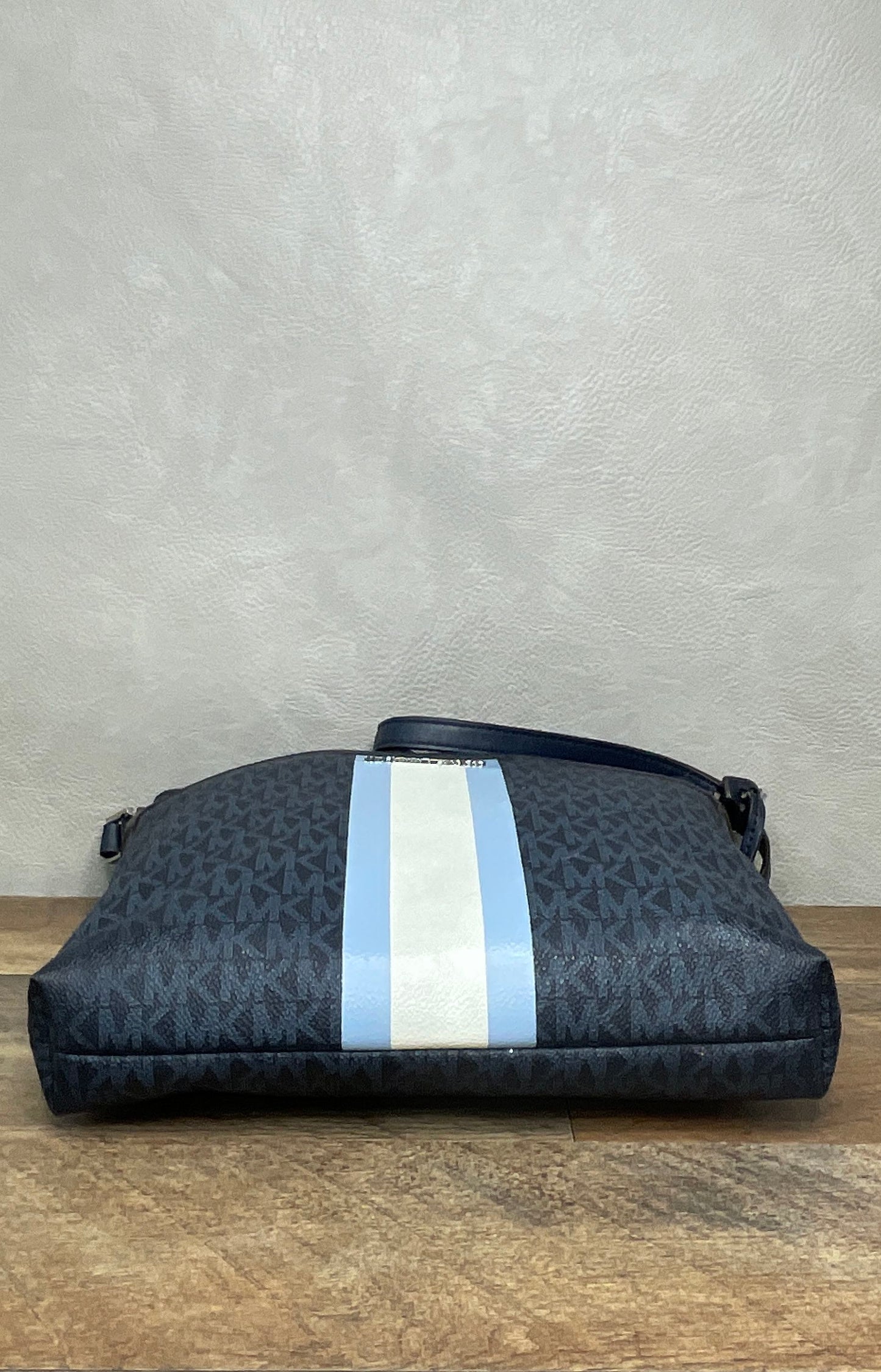 Michael Kors Navy Signature Monogram Bedford Crossbody Bag Blue White Stripe
