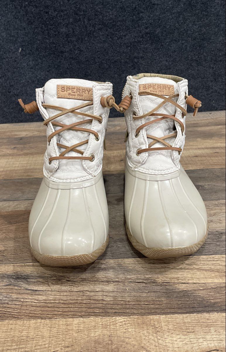 Sperry Saltwater Quilted Duck Boot White Tan Women's Ankle Boots Size 7.5