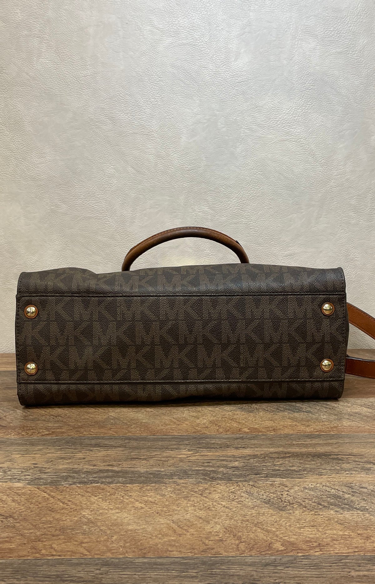 Michael Kors Brown Monogram Signature Satchel Tote Handbag Gold Hardware