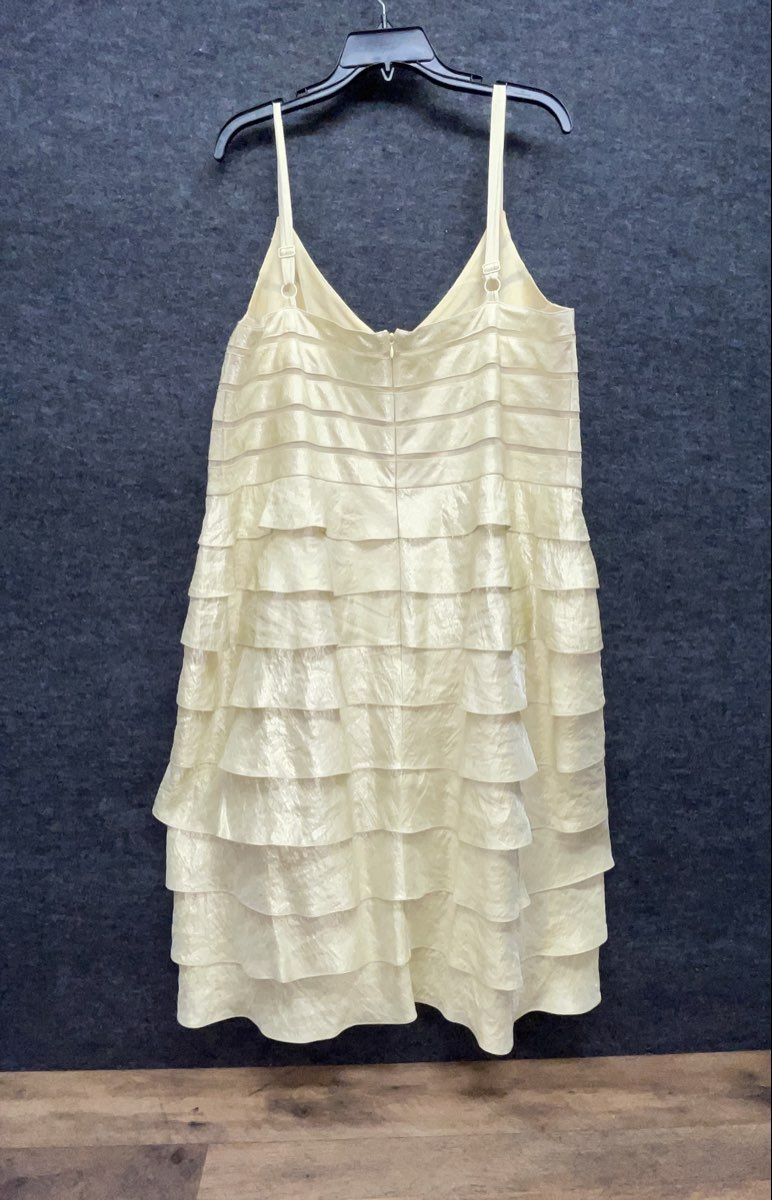 Adrianna Papell Women's Pale Yellow Tiered Ruffle Shimmer Cocktail Dress Sz 22W