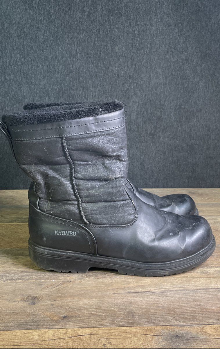 Khombu Black Insulated Pull-On Winter Snow Boots Men's Size 12