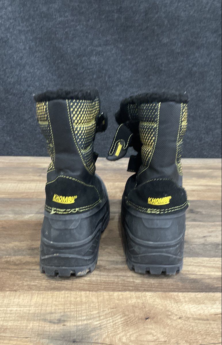 Khombu Snowbank Black Yellow Faux Fur Lined Duck Winter Snow Boots Size 6M